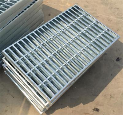 溝蓋板類型多要根據(jù)使用情況選擇  溝蓋板類型多要根據(jù)使用情況選擇