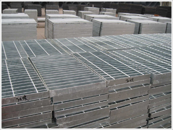 熱鍍鋅格柵板型號、泰江格柵板生產廠家、河北熱鍍鋅格柵板廠