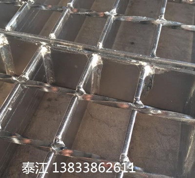 不銹鋼鋼鋼格板規(guī)格型號(hào)、價(jià)格、生產(chǎn)廠家 泰江