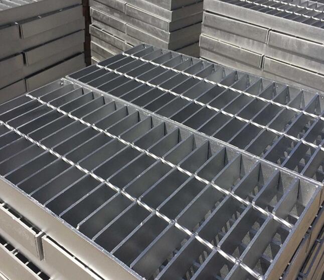 衡水生產(chǎn)鍍鋅鋼格柵廠家價(jià)格優(yōu)惠 衡水生產(chǎn)鍍鋅鋼格柵廠家價(jià)格優(yōu)惠