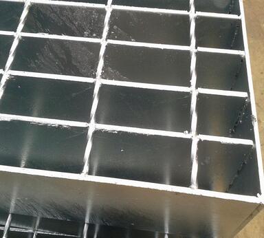 重型平臺鋼格板結構特點 重型平臺鋼格板結構特點