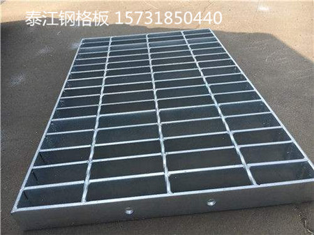 怎樣分辨鋼格柵板是機(jī)器還是手動(dòng)壓力 怎樣分辨鋼格柵板是機(jī)器還是手動(dòng)壓力